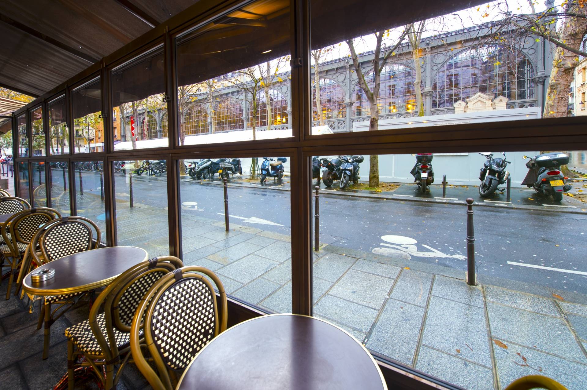 Le Café Crème, Paris (75) © RIOU Glass | Sarah Vervisch - 